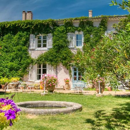 Mas D'Escattes Bed & Breakfast Nîmes Exterior photo